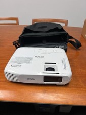 Epson EX3220 Tri-LCD Projector