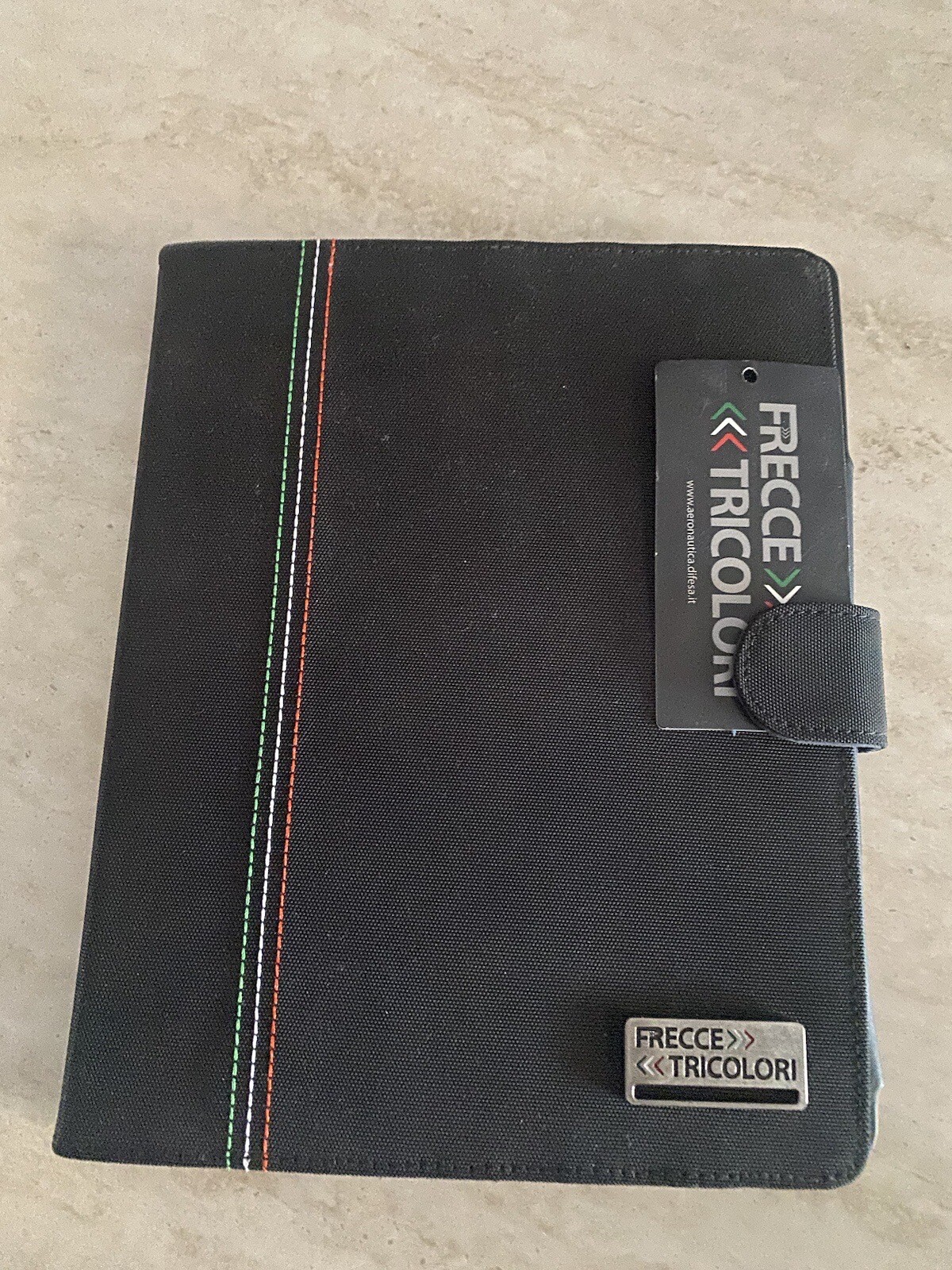 Picture 1 of 3