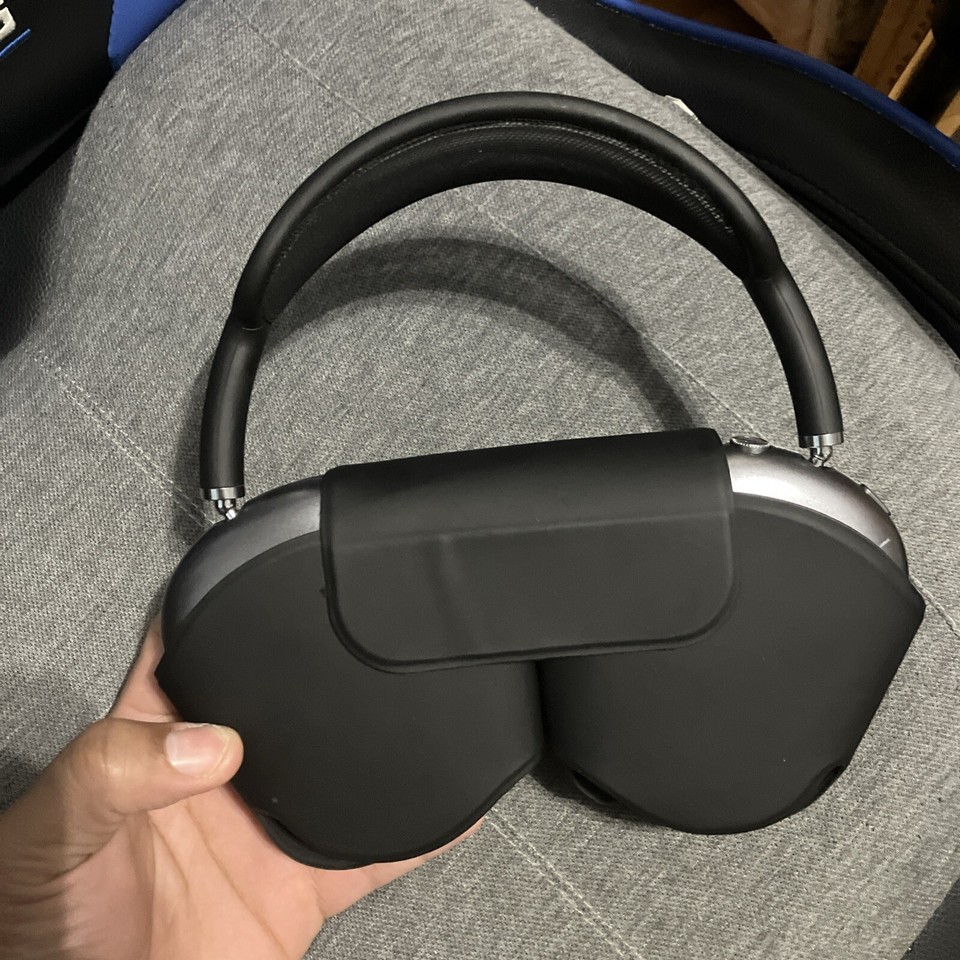 Apple AirPods Max Wireless OverEar Headset Space Gray 194252244968