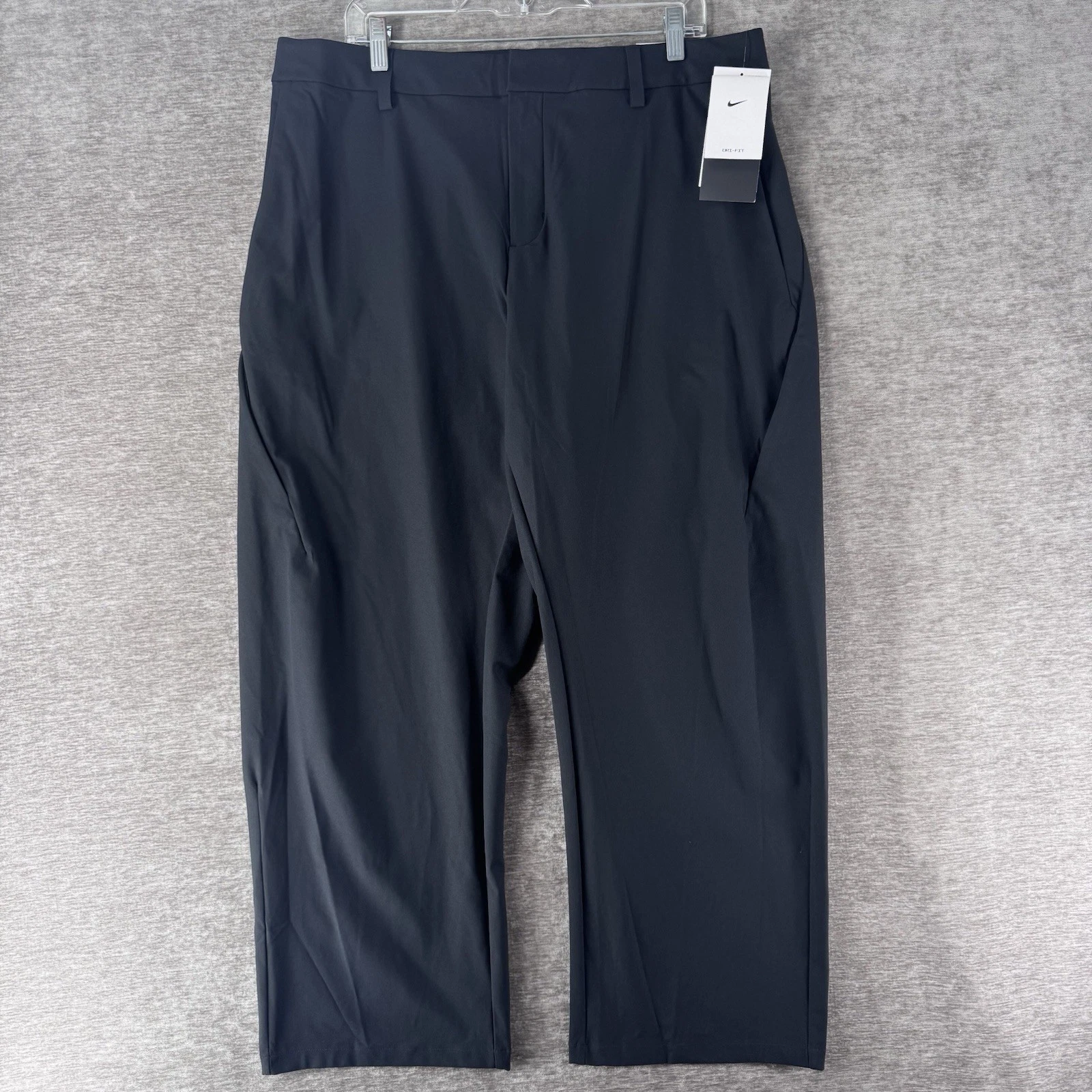 Nike 24.7 PerfectStretch Utility Pants Dri-FIT UV Men’s Size 36x30 HV0377-010
Opens in a new window