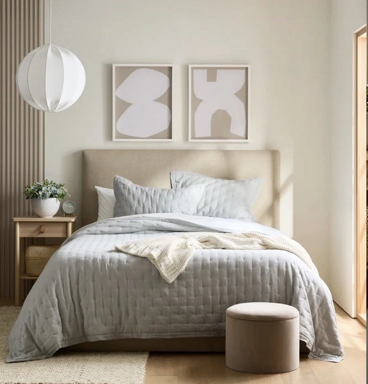 Quince Twin European Linen Dream Quilt Set Sham Mist Blue NWOT Open Box - Image 2 of 4