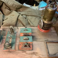 Weeden Steam Engine With 4 Shop Tools. 