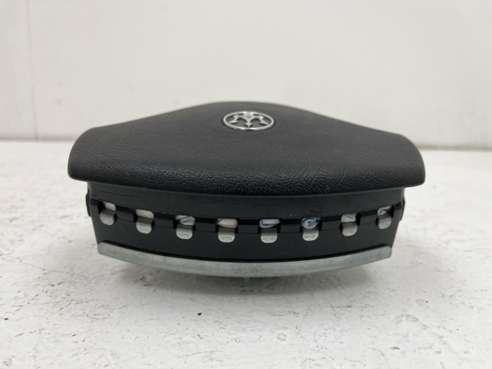 2008-2012 MASERATI GRANTURISMO 4.7L RWD Front Driver Steering Wheel Airbag Black