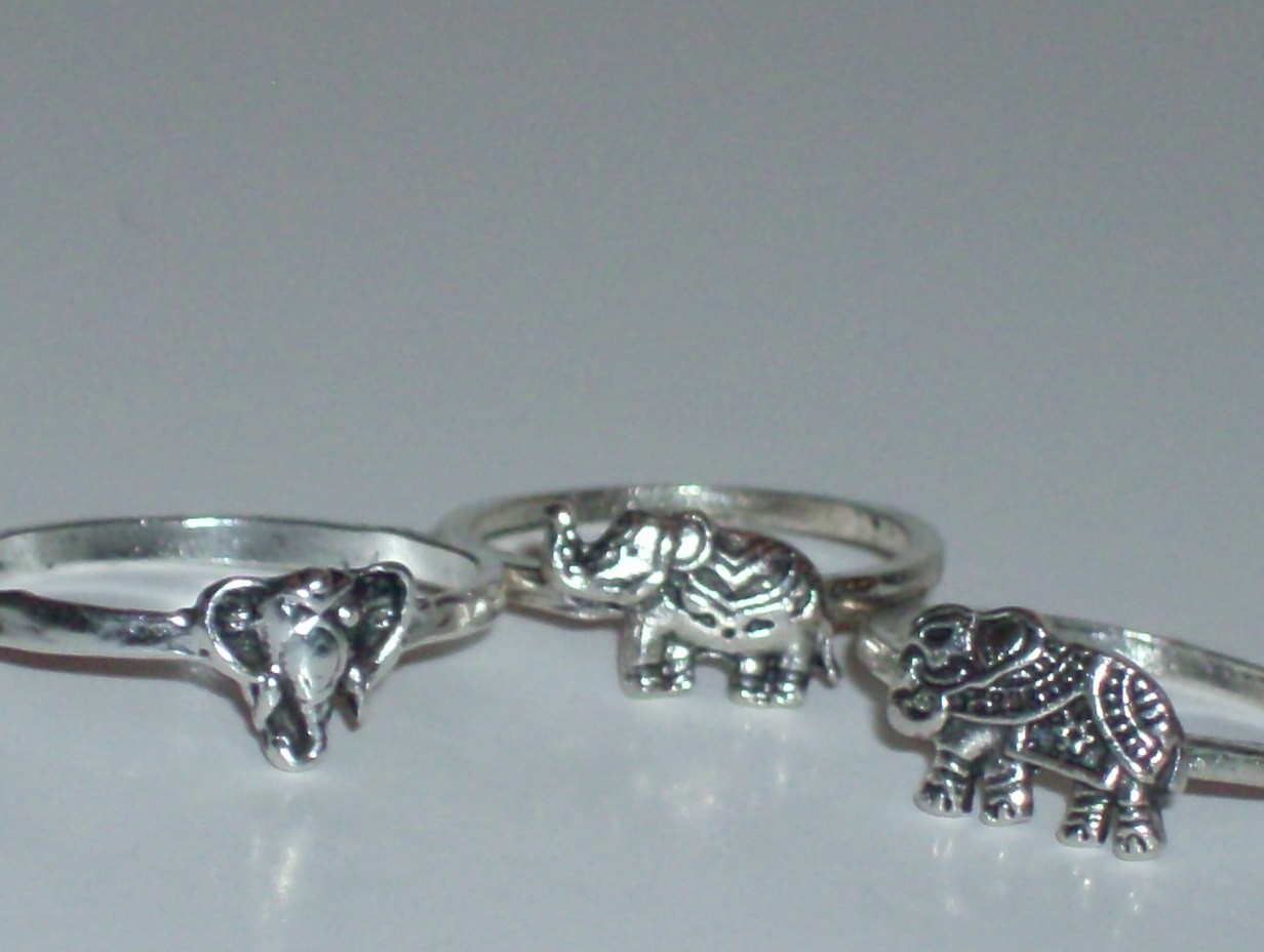 3 Pc. Antiqued Silvertone Mini Elephant Ring Lot- Sizes 9, 6 & 6 | eBay