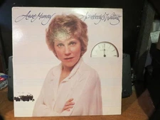 ANNE MURRY " SOMEBODY'S WAITING "  LP        NICE COPY
