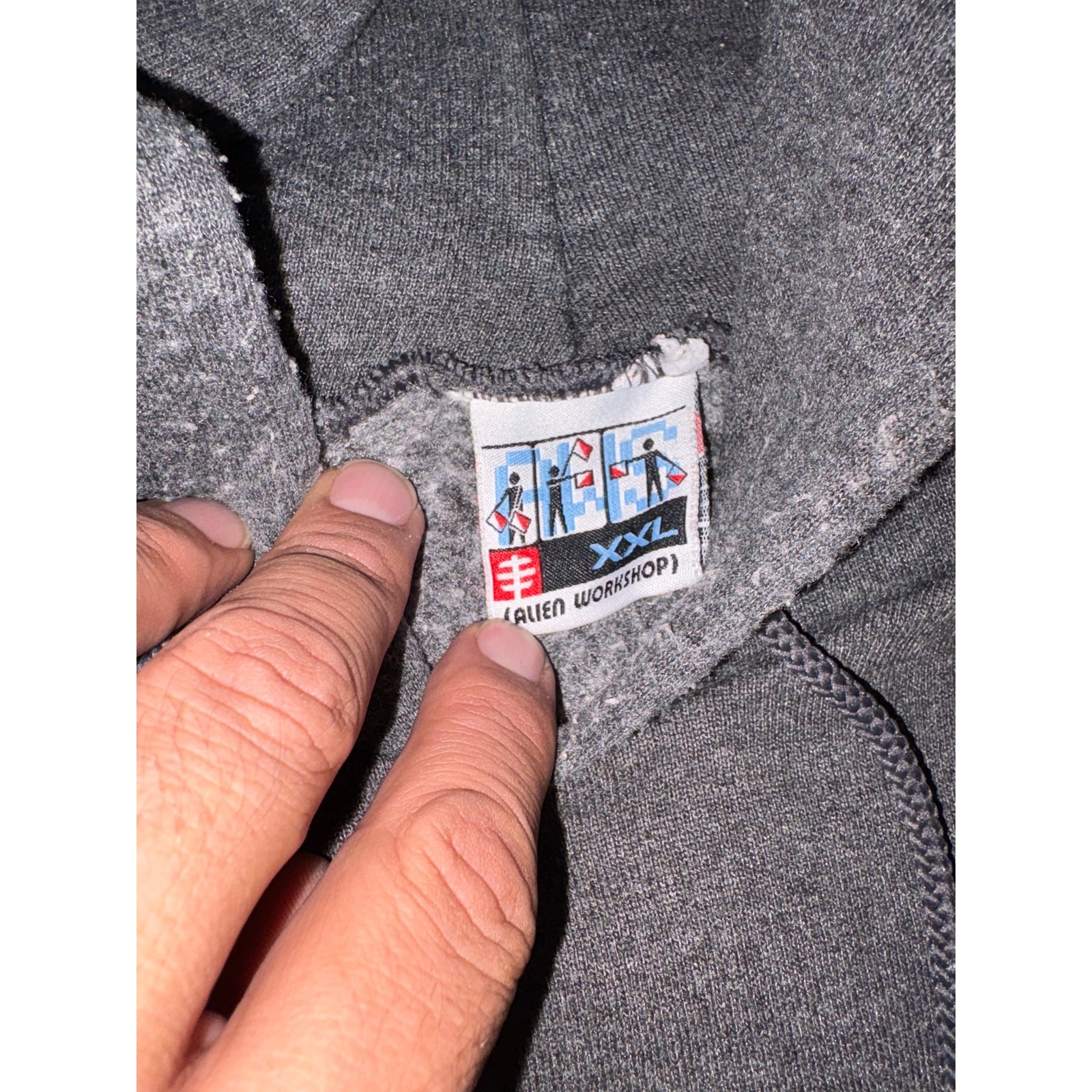 Vintage 90s Alien workshop basic gray hoodie XXL … - image 2