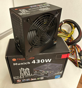 Thermaltake Munich 430W PC-Netzteil ATX 12V V2.3 80 Plus