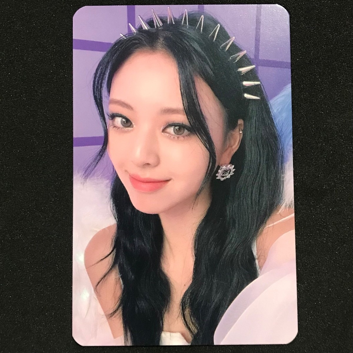 ITZY Official Photocard - Album CRAZY IN LOVE Mecima ITZY Official Photocard - Album CRAZY IN LOVE Mecima