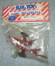 VINTAGE SILK TOY METAL PLOW 8921 STILL IN ORIGINAL PLASTIC BAG MADE IN USA IOWA