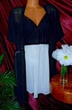 Nightgown, Peignoir set. XL, NWT Flora Nikrooz. Black and White, Unbelievable 