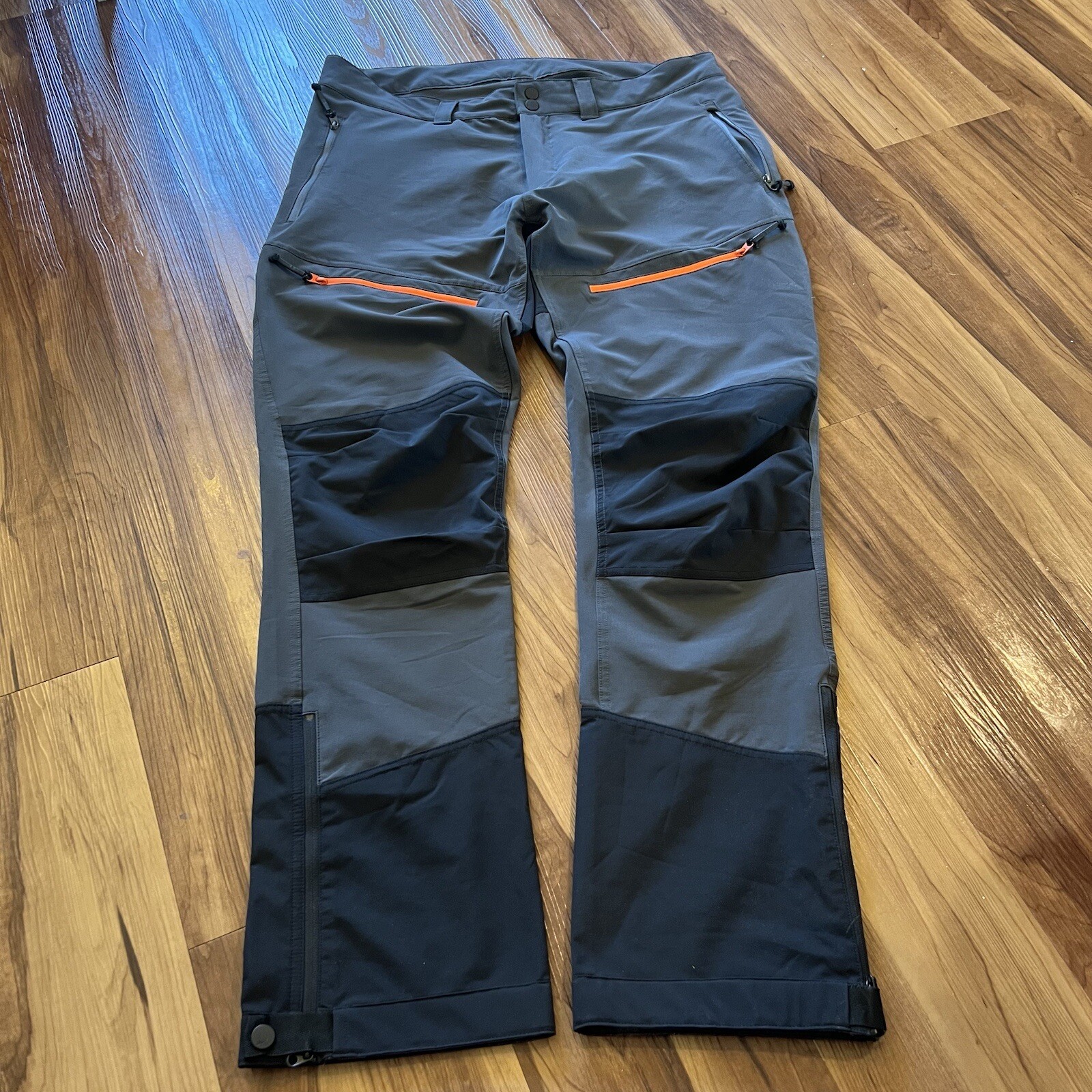 Everest European Brand Hiking Pants Size Women’s Large Gem