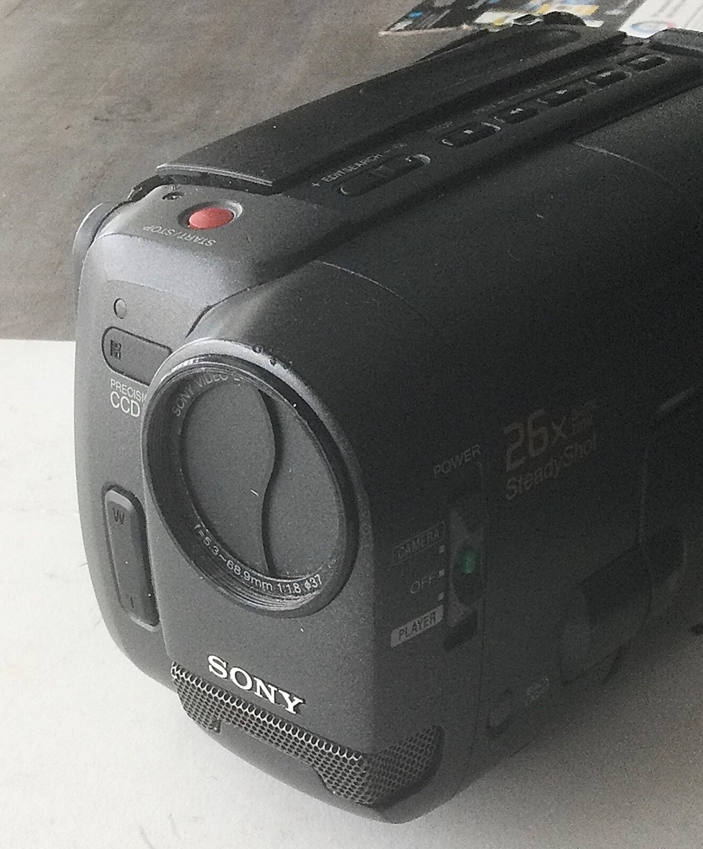 SONY VideoHi8 Handycam CCD-TR12 ⑦ Amazon.com : Sony CCD-TRV12 Handycam 8mm 26x Zoom Analog