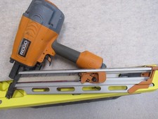RIDGID Clipped Head Framing Nailer Pneumatic ...