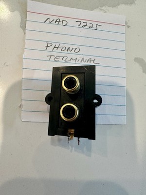 NAD 7225PE Phono Terminal 