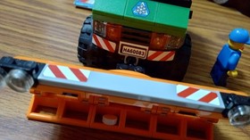 LEGO CITY: Snowplough Truck (60083)