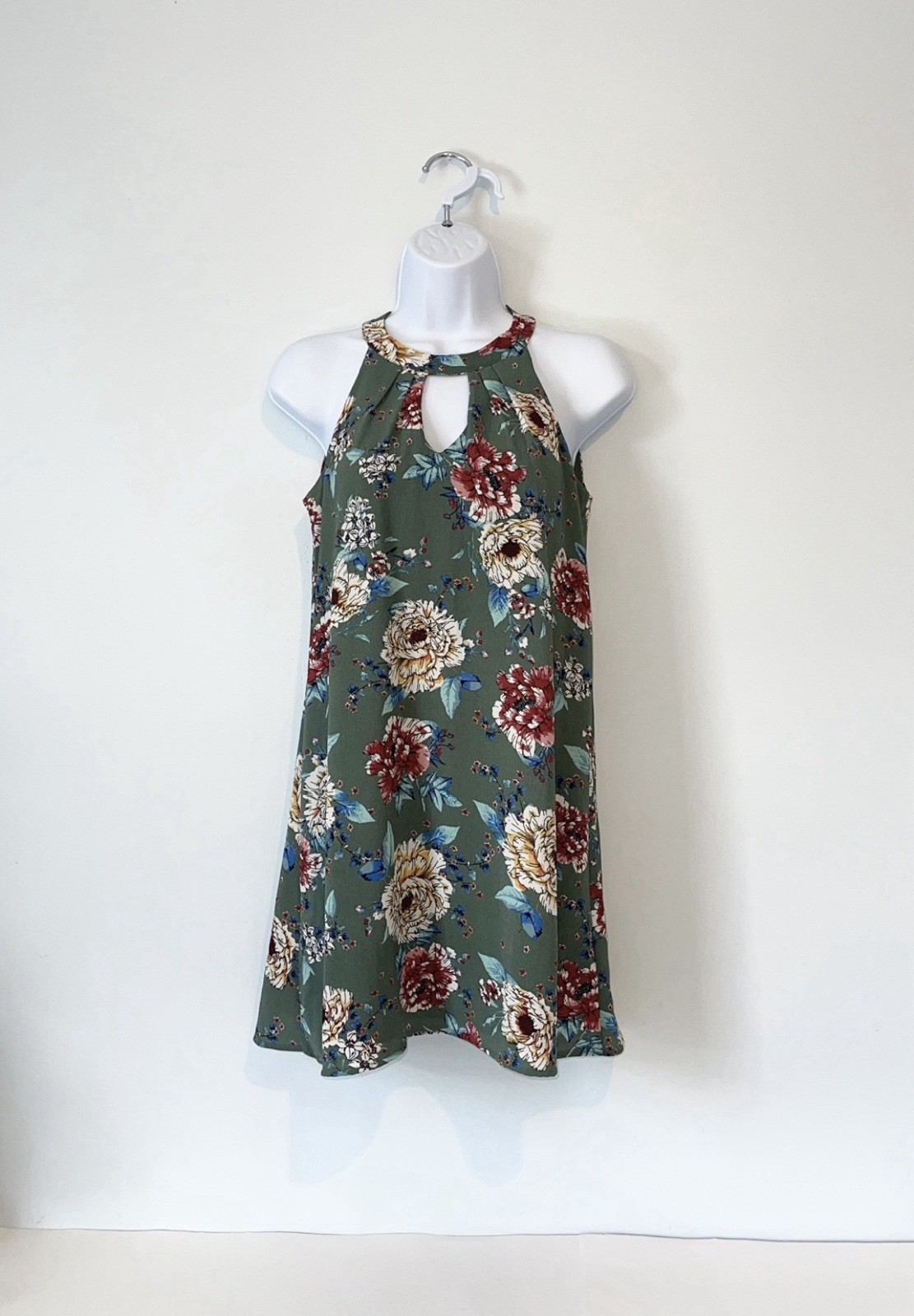 Women’s Junior’s Dress Size XS Mini Green Floral Keyhole Neckline Back Summer