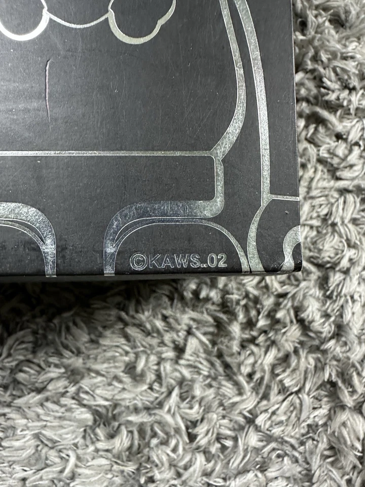 Juego de 5 juguetes vintage Kaws Kubrick Medicom parada de autobús edición limitada graffiti 2002 Foto 2 de 4