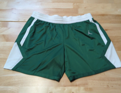 kelly green nike shorts