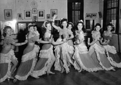 Jean Simmons and his partners from 'Down Argentina' in rehearsal Old Photo