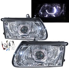 Adatto per HONDA Passport CK58/CM58/DM58 MK2 00-02 5D LED Halo HID faro CH RHD