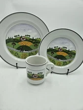 Villeroy & Boch Naif 3 Pc Lot Dinner &  Salad Plate W/ Mug- MINT
