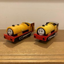 Takara Tomy Plarail Thomas Bill Ben TrackMaster Train Pair Tested 13