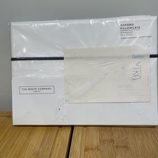 The White Company Luxury Savoy Oxford Pillow Case.White  with navy piping 400tc