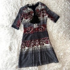 USED GUCCI PLEATED COLLECTION LINE SILK DRESS, SIZE 36 ACCEPTABLE