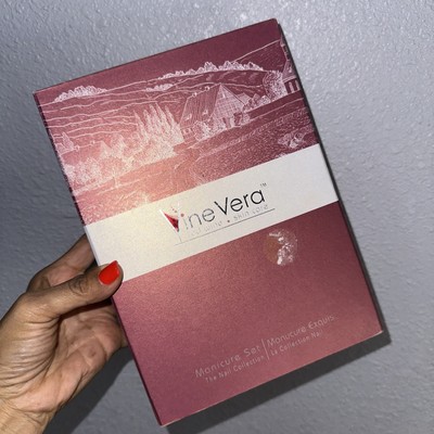 Vine Vero | Resveratrol Skin Care  Manicure Set - The Nail Collection NEW