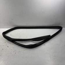 03-11 Honda Element Left Front Door Run Channel Window Seal 72275-SCV-A02 OEM
