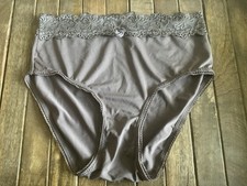 Vtg Kathy ireland Intimates 7 L Taupe Luxe Panties Briefs W Lace Trim