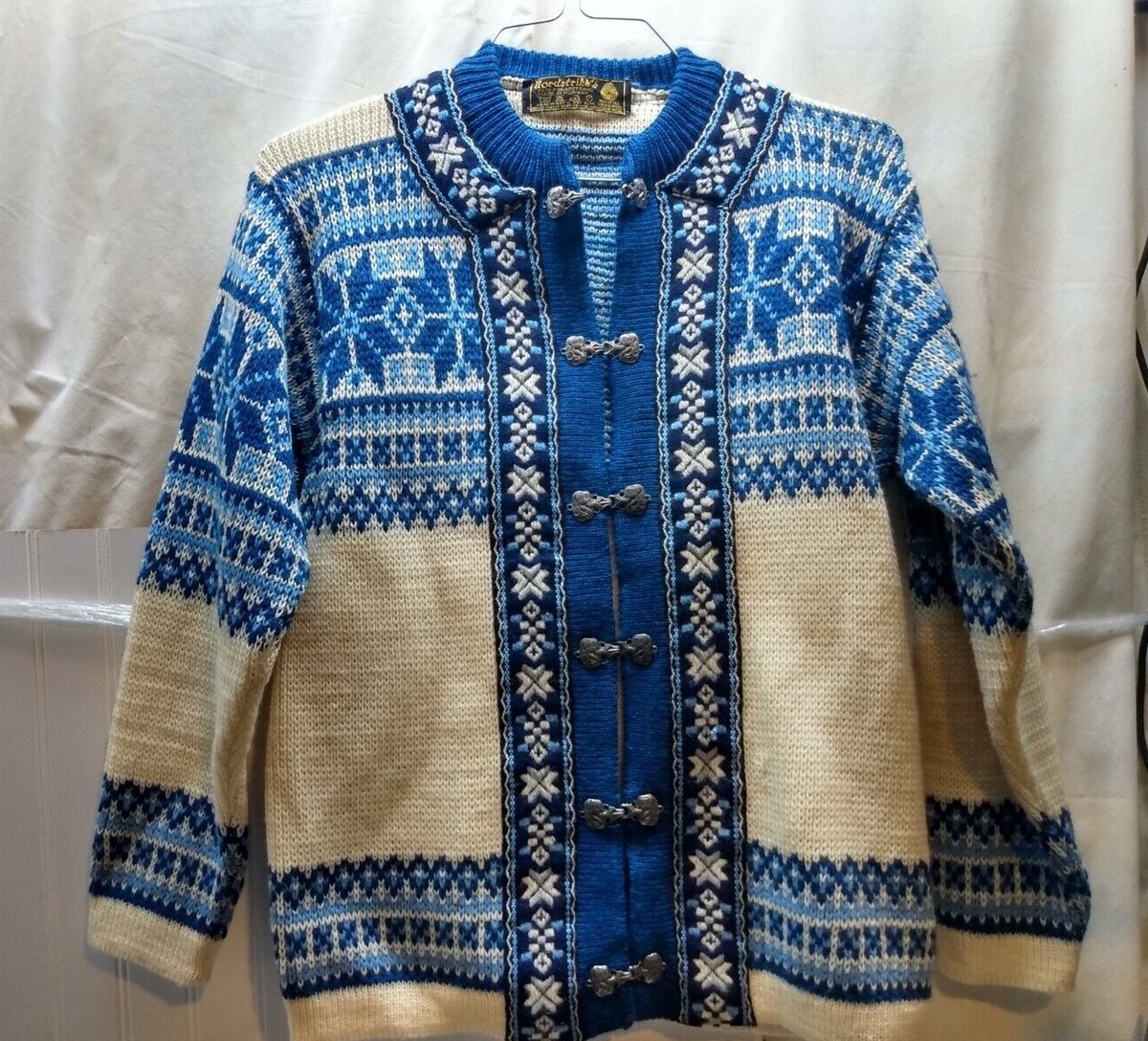 Nordstrikk Norwegian Women Cardigan Sweater Virgin Wool Blue Nordstrikk Norwegian Women Cardigan Sweater Virgin Wool Blue
