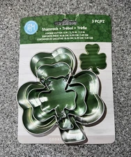 R&M International-Shamrock Cookie Cutter Set- New on Card
