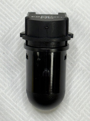 2010-2021 GM Sun Load Temperature Sensor GM Genuine OEM 13578464 - Picture 13 of 14