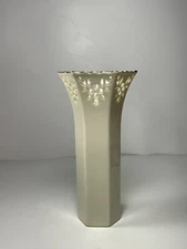 Lenox Shelburne Die Cut Top Porcelain Bud Vase 7 in.
