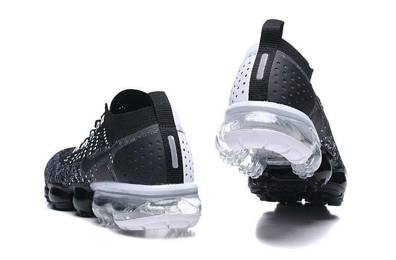 Nike Air VaporMax Flyknit 2.0 Black Men's US sizes 8-11 DS Nike Air VaporMax Flyknit 2.0 Black Men's US sizes 8-11 DS