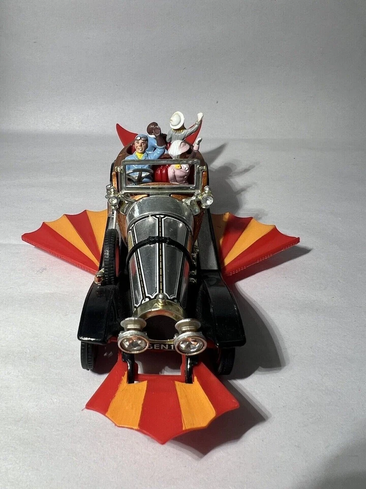 CORGI TOYS  FITS#266 CHITTY-CHITTY-BANG-BANG  REPLACEMENT GIRL PASSENGER JEMIMA - Image 2 of 4