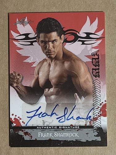 Carte Autographiée 2010 Leaf MMA Red #AUTH1 – Takayo Hashi – Gradée