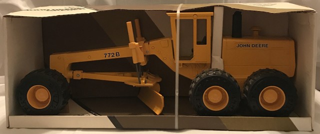 john deere grader toy