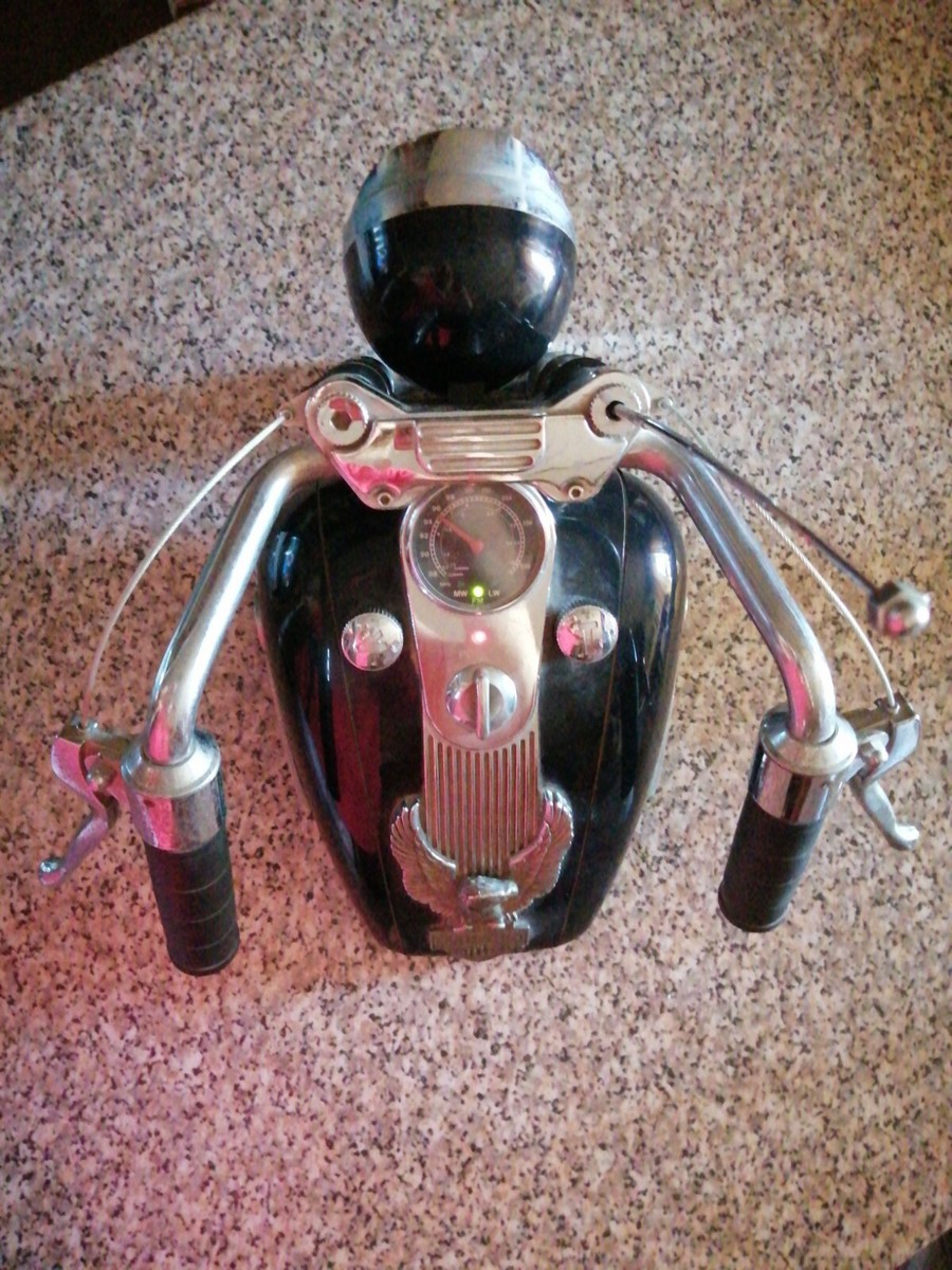 TANK RADIO harley DAVIDSON VINTAGE CON FARO CHE SI ACCENDE E ROMBO
