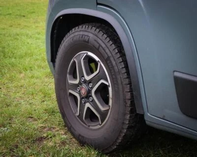 2x Ensanchamiento adecuado para Fiat Ducato (2006-) guardabarros paso de rueda labio listón