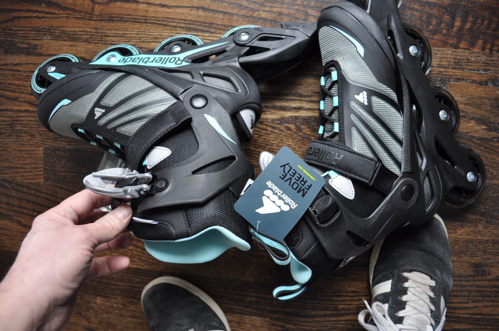 Rollerblade Zetrablade Elite W Inline Skate Black/Powder Blue, Size 9