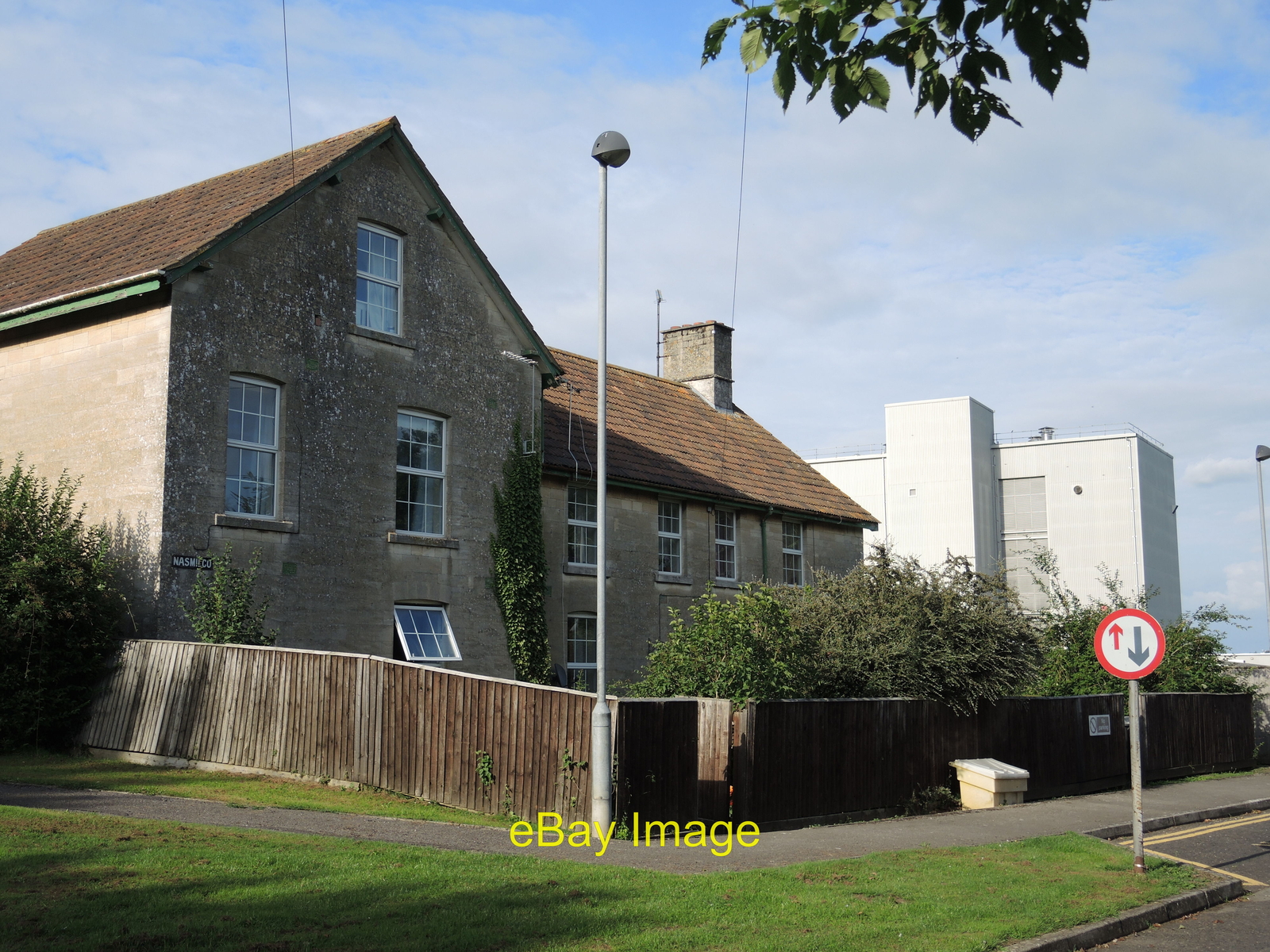 FILA Photo 6x4 Only a few remain Staverton ST8560 This short row of hou us c2021