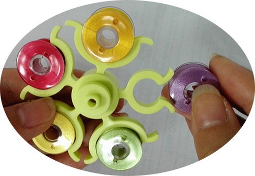 Bobbins Torre Almacenamiento Bobina Soporte Bobina Abrazadera para 30 BOBINAS EDREDÓN DE COSTURA - Imagen 2 de 4