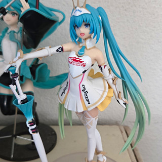 Good Smile Racing Hatsune Miku Racing Suit Figure w/ Umbrella SQ quality