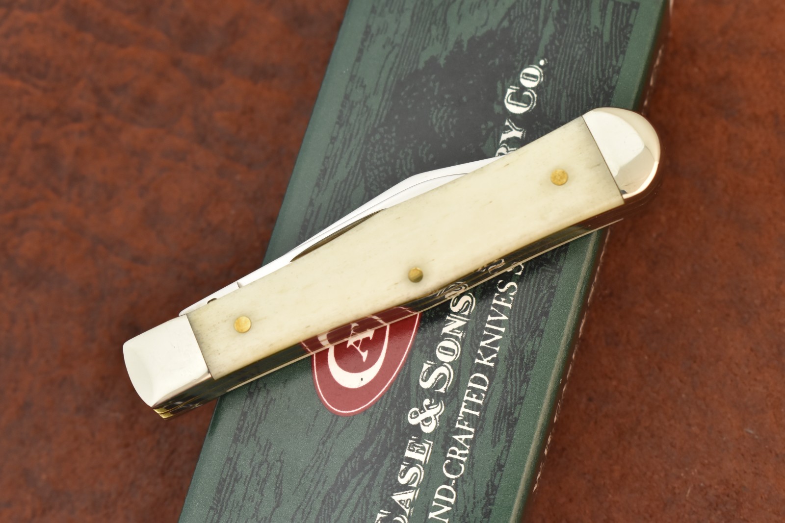 CASE XX USA SMOOTH NATURAL BONE MINI COKE BOTTLE KNIFE 2021 6225 1/2 SS (29579)