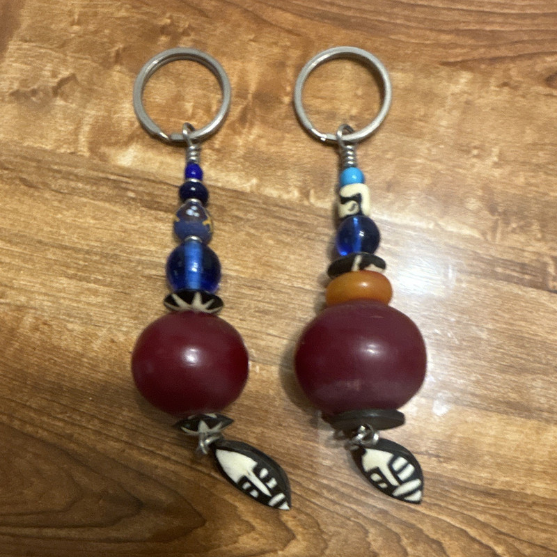 Pair Beaded Keychains w/ Detachable Metal Keyrings, Red/Blue/Black/White