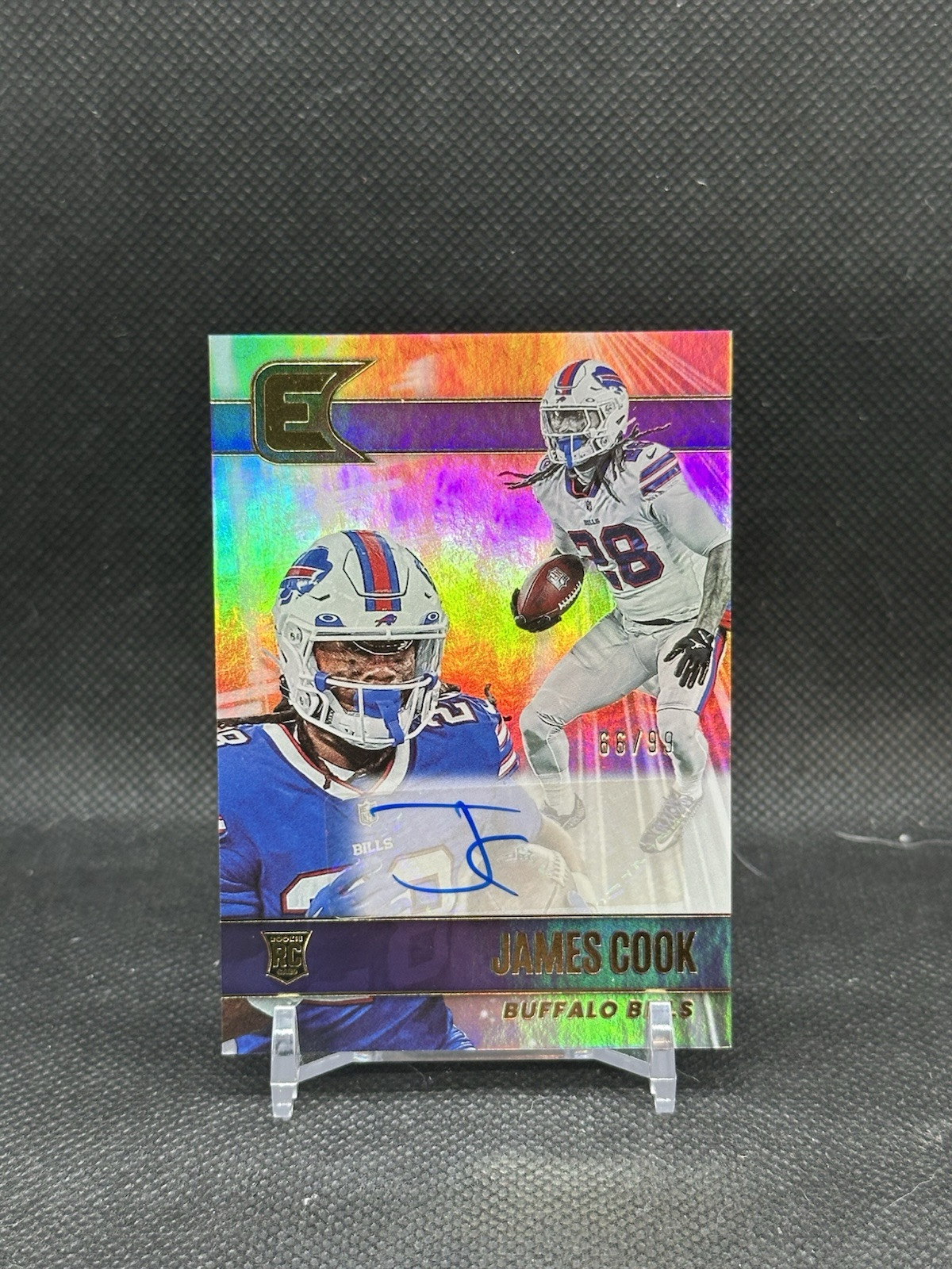 2022 Chronicles Essentials Auto /99 James Cook #ESS-JAC Rookie Auto RC Bills