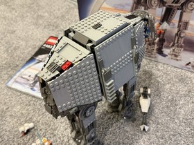 LEGO Star Wars (4483) AT-AT W/ Minifigs, Instructions & Box Excellent Condition