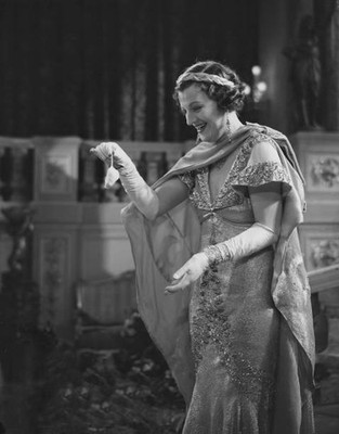 Gracie Fields filming Love Life Laughter at Ealing Studios singing- Old Photo